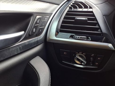 Used 2021 BMW X3 xDrive30i w/ M Sport Package image 23