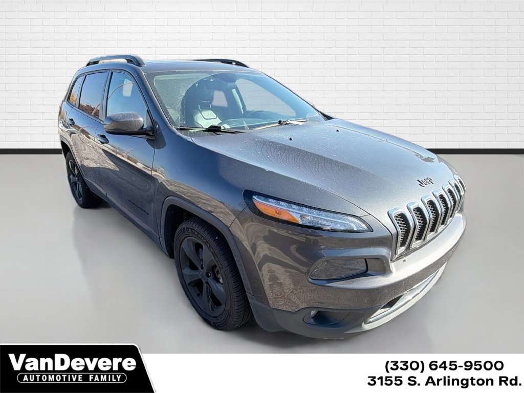 Used 2017 Jeep Cherokee Limited w/ Trailer Tow Group FWD image 1