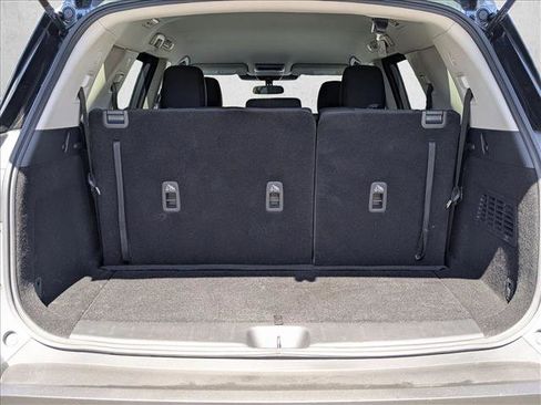 Used 2024 Nissan Pathfinder SV image 8