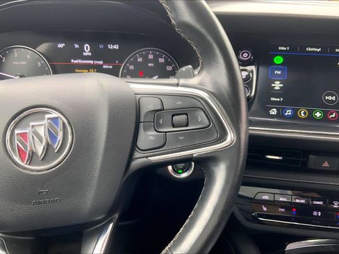 Used 2023 Buick Envision Essence image 25