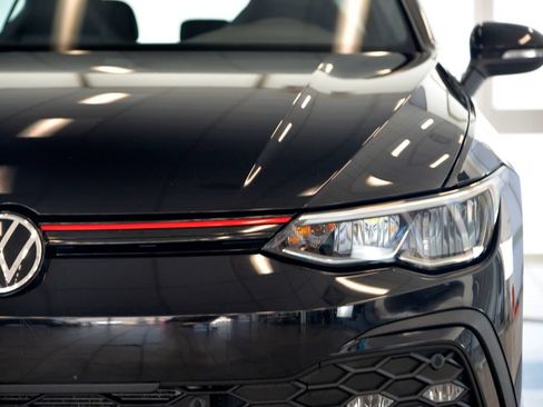 Used 2022 Volkswagen GTI S FWD image 11
