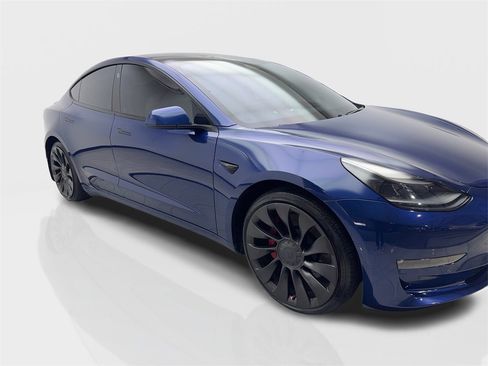 Used 2021 Tesla Model 3 Performance image 12