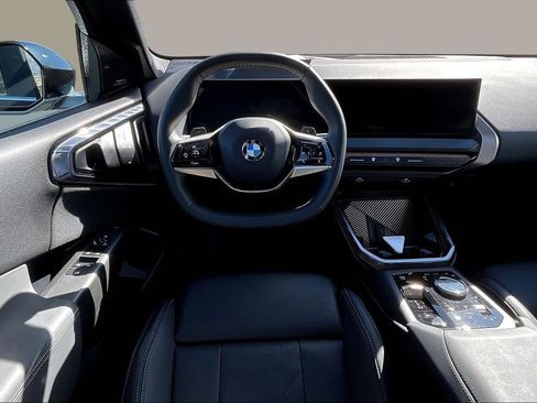 Certified 2025 BMW X3 xDrive30i w/ Premium Package image 8
