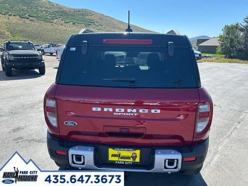 New 2025 Ford Bronco Sport Outer Banks w/ Sasquatch Outer Banks Package AWD/4WD image 4