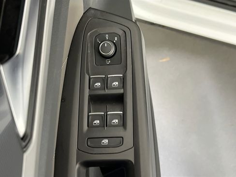 Used 2023 Volkswagen Atlas SEL Premium image 17