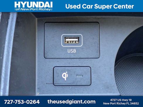 Used 2023 Hyundai Santa Fe SEL AWD/4WD image 30