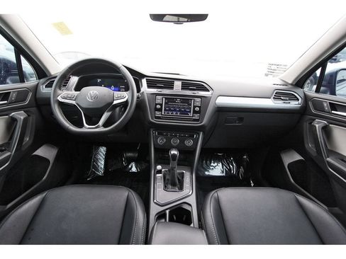 Used 2022 Volkswagen Tiguan S w/ IQ.Drive Package FWD image 9