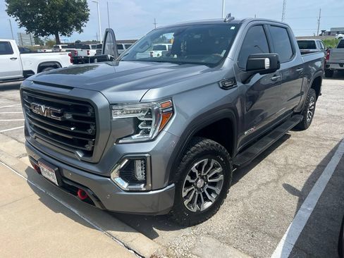 Used 2021 GMC Sierra 1500 AT4 w/ AT4 Value Package AWD/4WD image 1