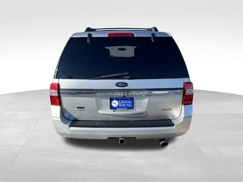 Used 2017 Ford Expedition EL XLT w/ Equipment Group 202A image 5