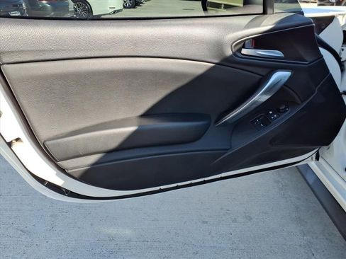 Used 2017 FIAT 124 Spider Abarth image 15