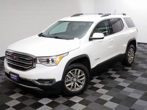 Certified 2019 GMC Acadia SLE image 2
