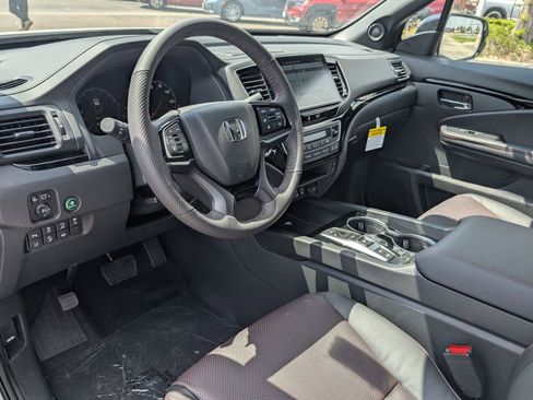 New 2026 Honda Ridgeline Black Edition image 6