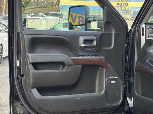 Used 2015 GMC Sierra 2500 SLT image 11