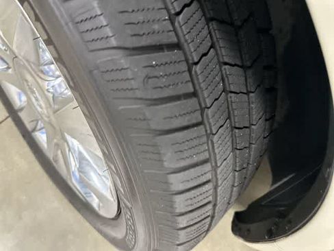 Used 2015 Buick Enclave Leather FWD image 30