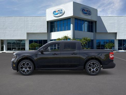 New 2025 Ford Maverick Lariat AWD/4WD image 3