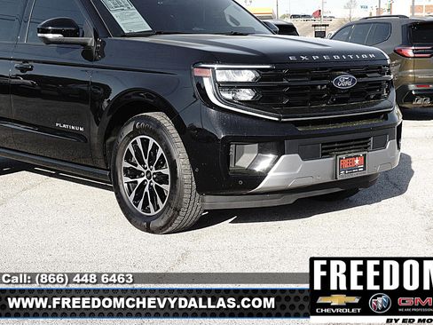 Used 2025 Ford Expedition Max Platinum image 36