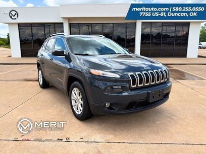 Used 2018 Jeep Cherokee Latitude Plus w/ Cold Weather Group