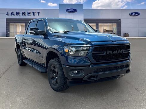 Used 2022 RAM 1500 Big Horn AWD/4WD image 1