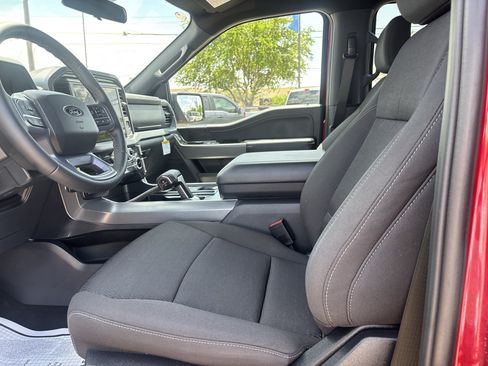 Certified 2026 Ford F150 XLT w/ XLT Black Appearance Package AWD/4WD image 10