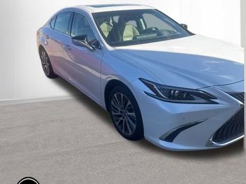 Used 2020 Lexus ES 350 w/ Premium Package image 3