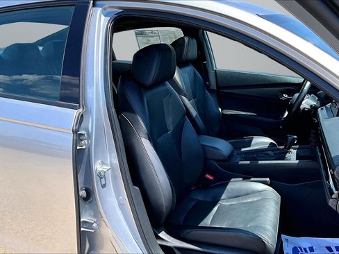 Used 2023 Honda Accord Sport image 7