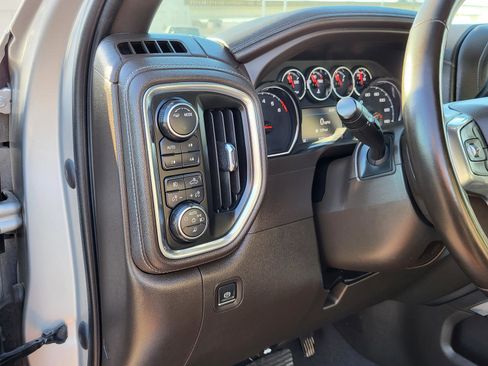 Used 2023 Chevrolet Silverado 2500 LTZ w/ LTZ Convenience Package image 18