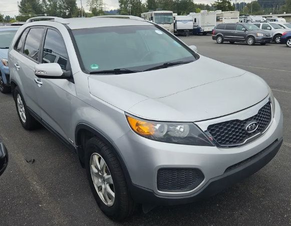 Used 2013 Kia Sorento LX AWD/4WD image 1
