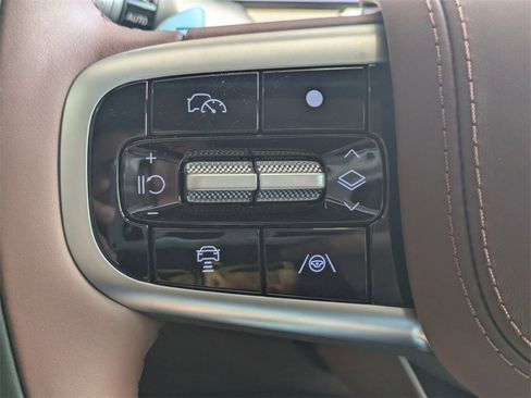 New 2025 Genesis GV80 3.5T Prestige image 24