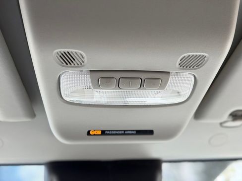 Used 2020 Ford Transit 250 Medium Roof AWD image 16