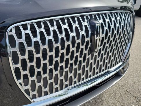 Certified 2025 Lincoln Corsair FWD image 13