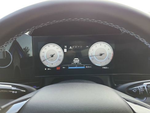 Used 2025 Hyundai Elantra N FWD image 31