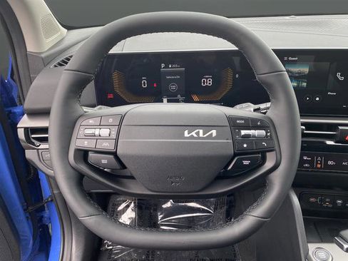 New 2026 Kia Sportage EX image 18