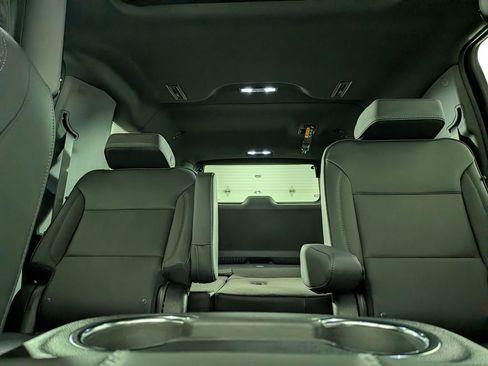 New 2026 GMC Yukon XL Denali w/ Denali Reserve Package image 29