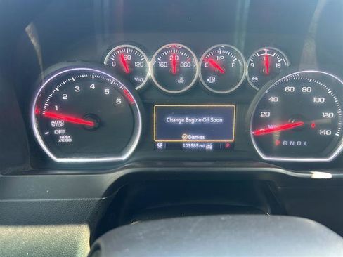 Used 2020 Chevrolet Silverado 1500 LT w/ Trailering Package image 9