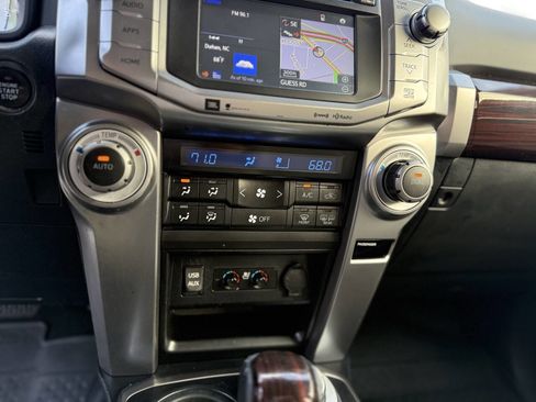 Used 2017 Toyota 4Runner Limited image 15