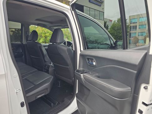 Used 2023 Honda Ridgeline RTL-E image 14
