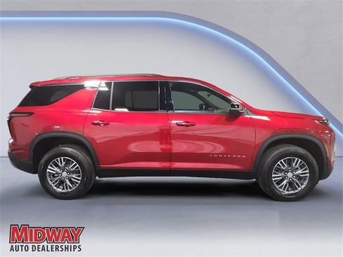 New 2026 Chevrolet Traverse LT w/ Driver Confidence Package image 6