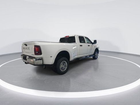 New 2026 RAM 3500 Tradesman AWD/4WD image 8