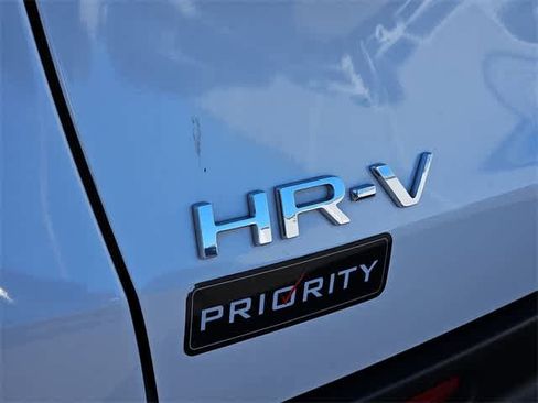 Used 2025 Honda HR-V LX image 35