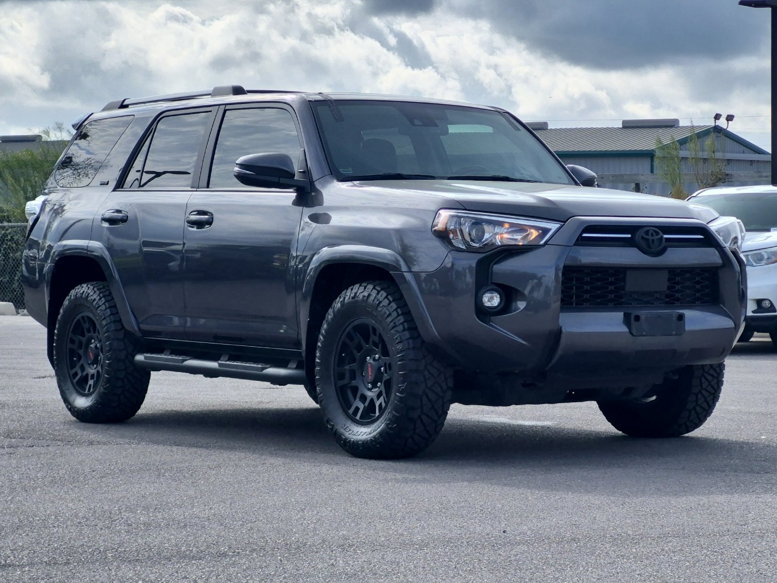 Used 2022 Toyota 4Runner SR5 Premium RWD image 7