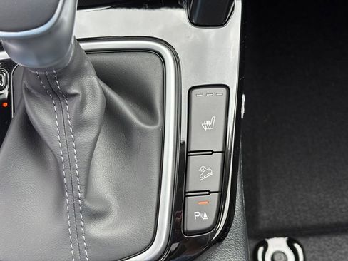 New 2026 Kia Seltos EX image 28