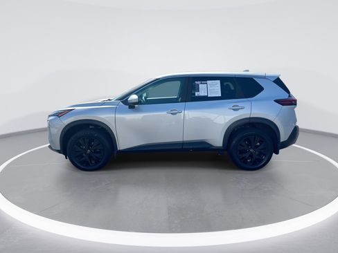 Used 2023 Nissan Rogue SV AWD/4WD image 6
