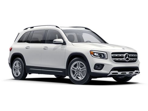 New 2026 Mercedes-Benz GLB 250 4MATIC image 2