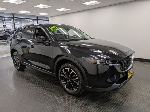 Certified 2023 MAZDA CX-5 AWD 2.5 S w/ Premium Package image 3