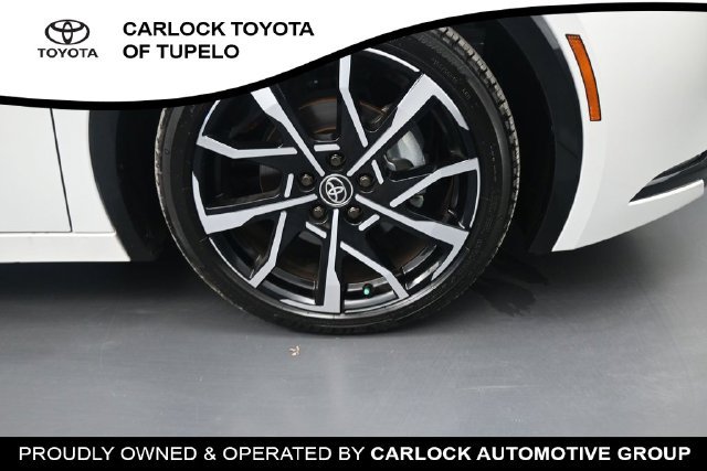 Used 2026 Toyota Prius Plug-In Hybrid FWD image 49