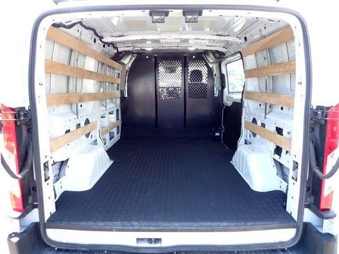 Used 2024 Ford Transit 250 Low Roof w/ Exterior Upgrade Package RWD image 7