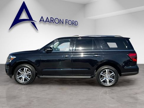 Used 2024 Ford Expedition Limited image 2