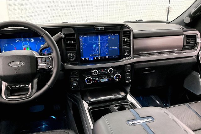 Used 2026 Ford F250 Platinum AWD/4WD image 7