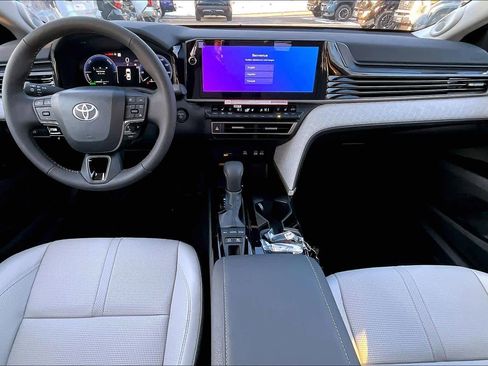 New 2026 Toyota Camry XLE image 5