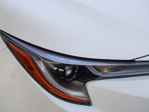 Used 2024 Toyota Corolla LE image 11